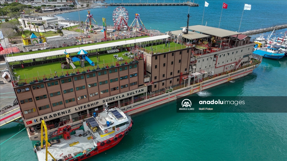 İskenderun'daki depremzedeler Süheyla Sultan gemisinde konaklıyor