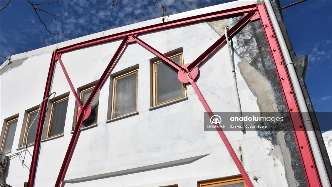 Tekirdağ'da bir fabrika "hibrit güçlendirme tekniği" ile depreme dayanıklı hale getirildi
