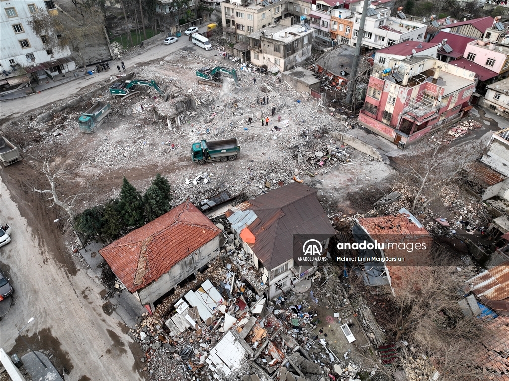 Kahramanmaraş'taki deprem enkazlarından 1,4 milyon ton hafriyat taşındı