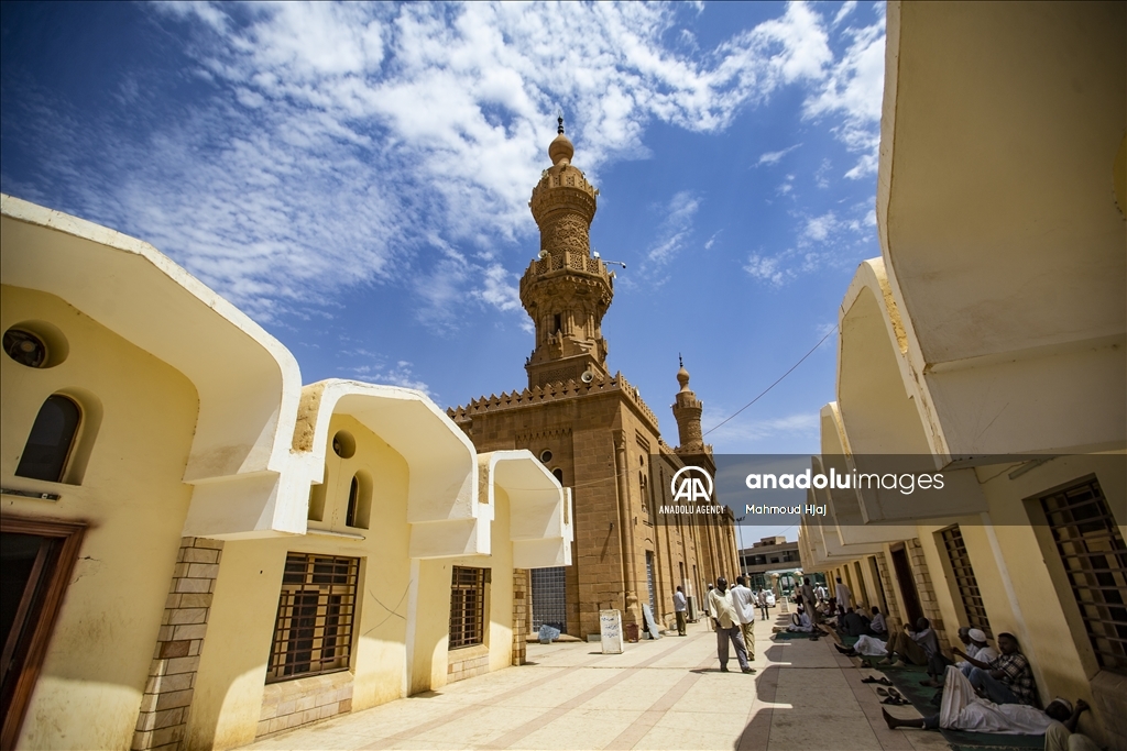 بعد تأهيله.. "المسجد الكبير" بالخرطوم يستقبل ضيوف رمضان