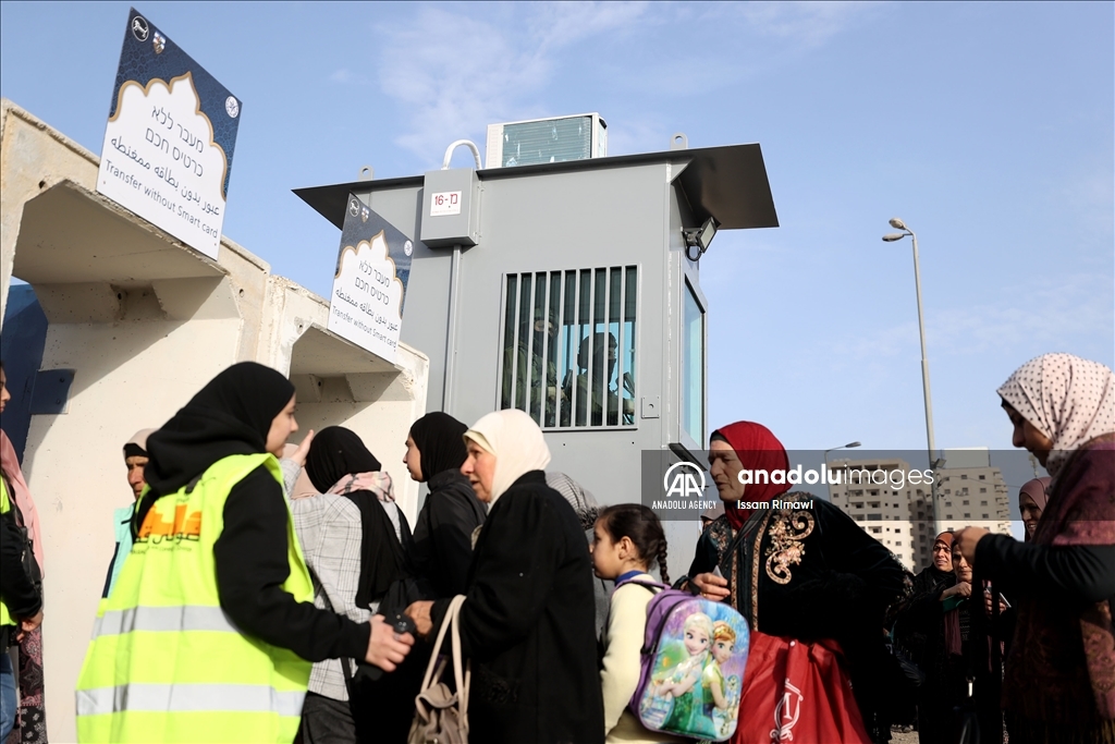 ممانعت نظامیان اسرائیل از ورود نمازگزاران به مسجدالاقصی