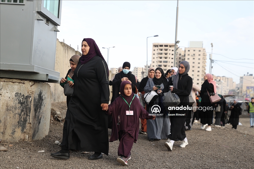 ممانعت نظامیان اسرائیل از ورود نمازگزاران به مسجدالاقصی