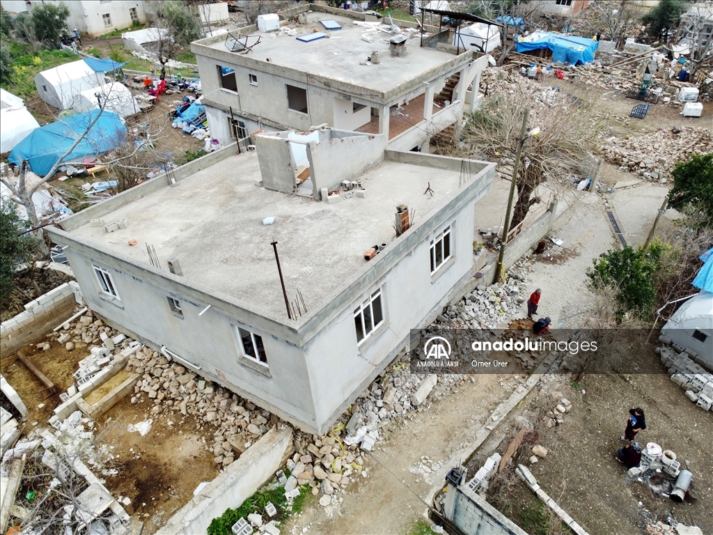 Depremler Hatay'da kırsal Söğüt Mahallesi'nin yarısından fazlasına zarar verdi