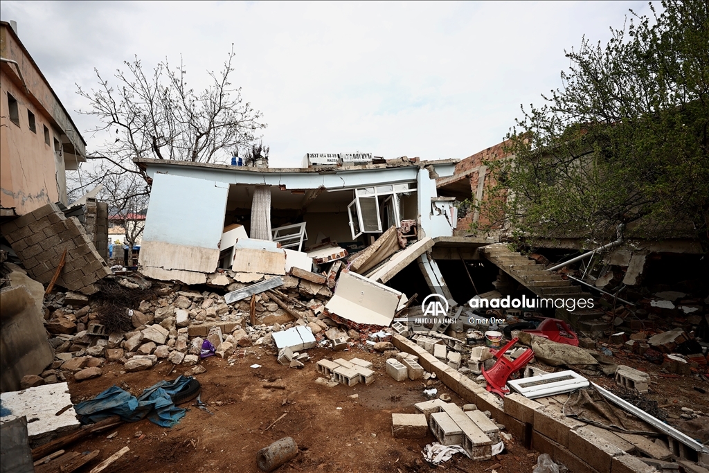 Depremler Hatay'da kırsal Söğüt Mahallesi'nin yarısından fazlasına zarar verdi