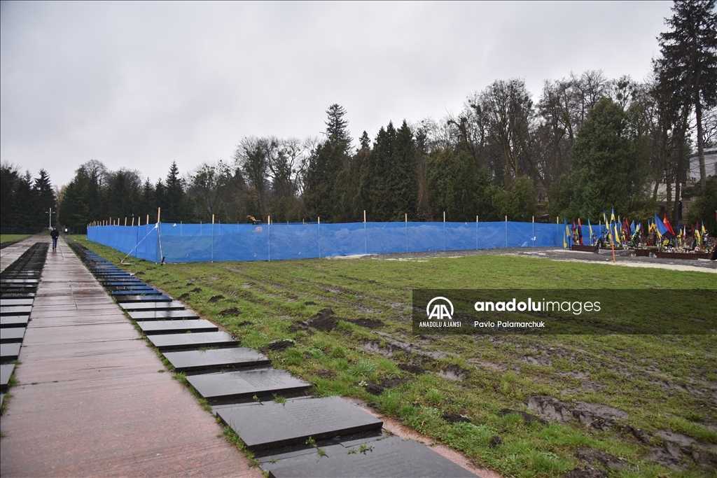 Lviv'de 1.Dünya Savaşı'nda hayatını kaybeden askerlerin mezarı bulundu