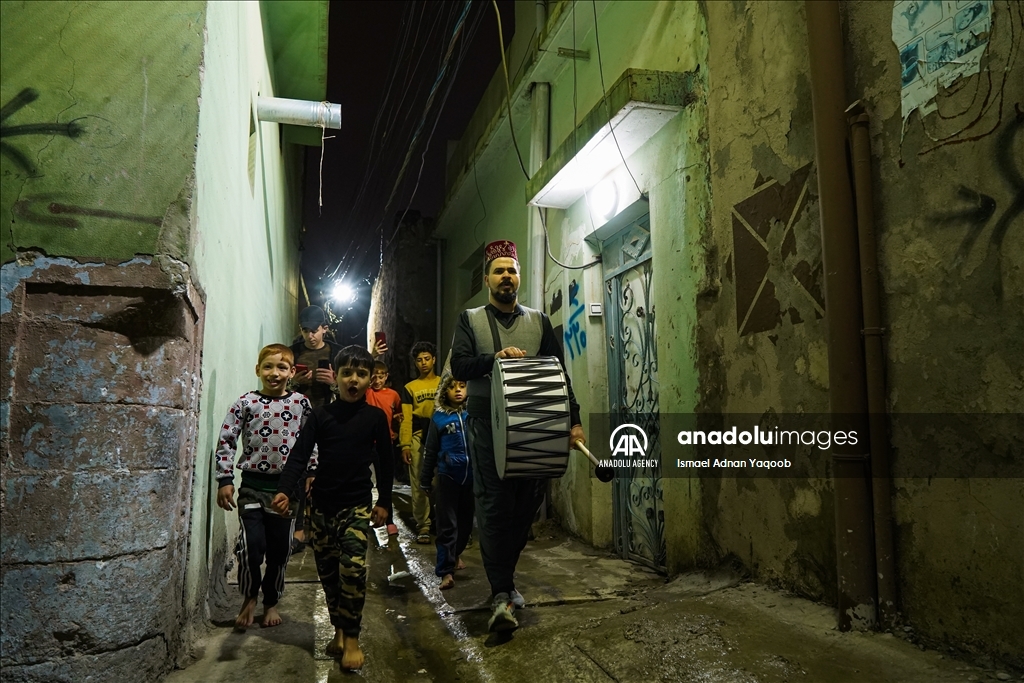 Ramadan drummer in Iraq