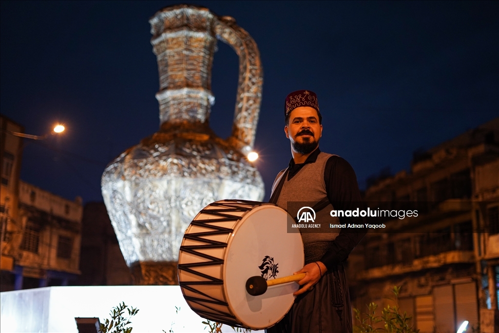 Ramadan drummer in Iraq