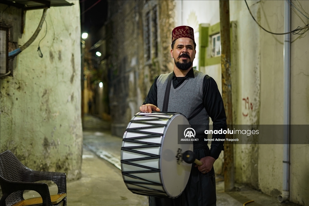 Ramadan drummer in Iraq