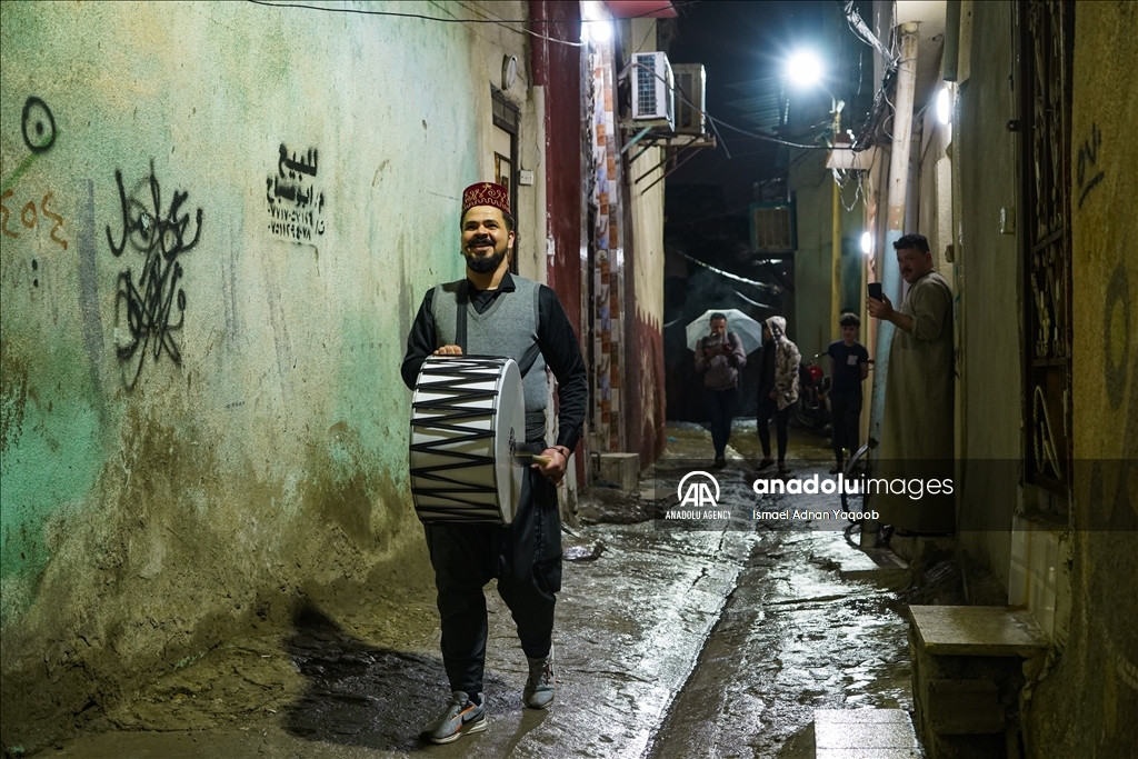 Ramadan drummer in Iraq