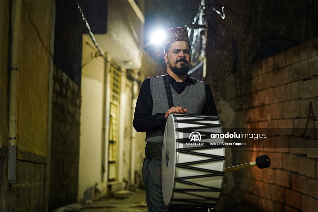 Ramadan drummer in Iraq