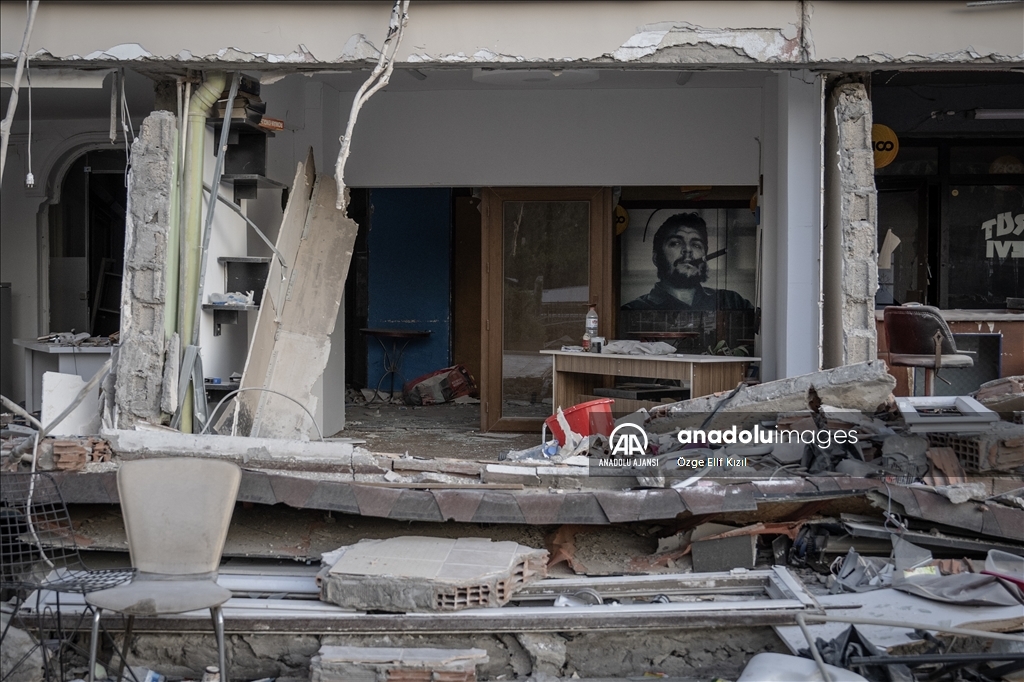 Kahramanmaraş merkezli depremlerden etkilenen Hatay'ın Antakya ilçesi