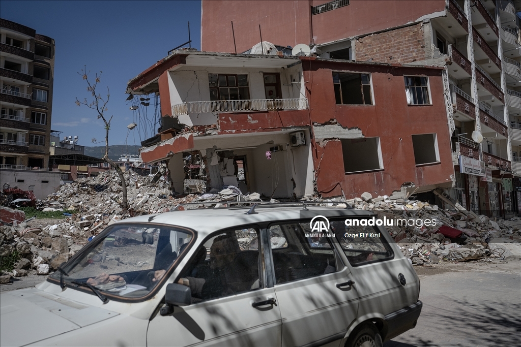 Kahramanmaraş merkezli depremlerden etkilenen Hatay'ın Antakya ilçesi
