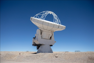 El telescopio más grande del mundo explora el espacio desde Chile