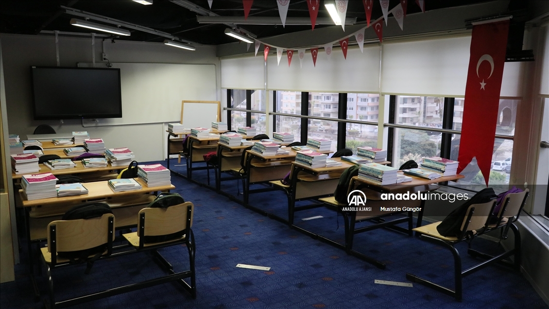 Depremzede öğrenciler "Rauf Bey Gemisi"nde sınava hazırlanacak