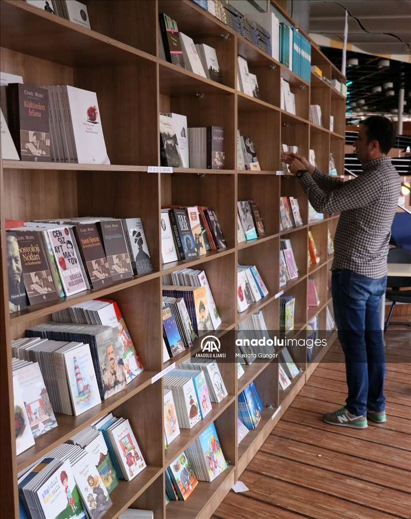 Depremzede öğrenciler "Rauf Bey Gemisi"nde sınava hazırlanacak