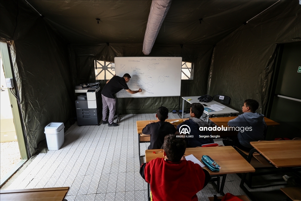 Hatay'da LGS ve YKS öğrencileri için eğitim kampüsü hazırlandı