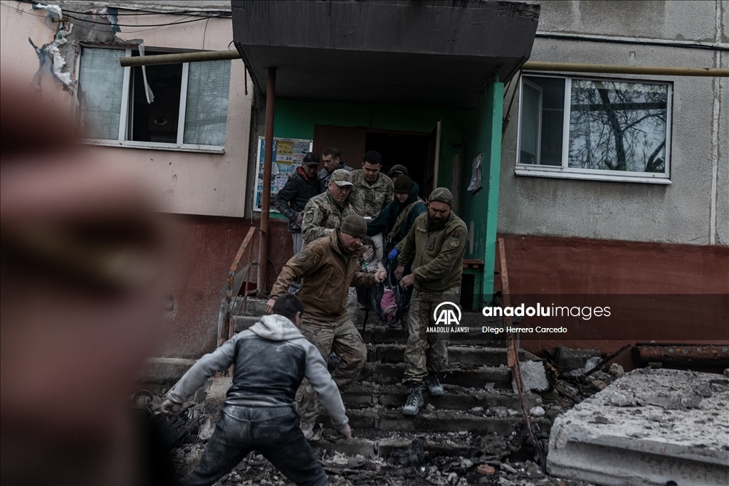 Rusya'nın Slovyansk'a yönelik füze saldırılarında 5 kişi öldü, 15 kişi yaralandı