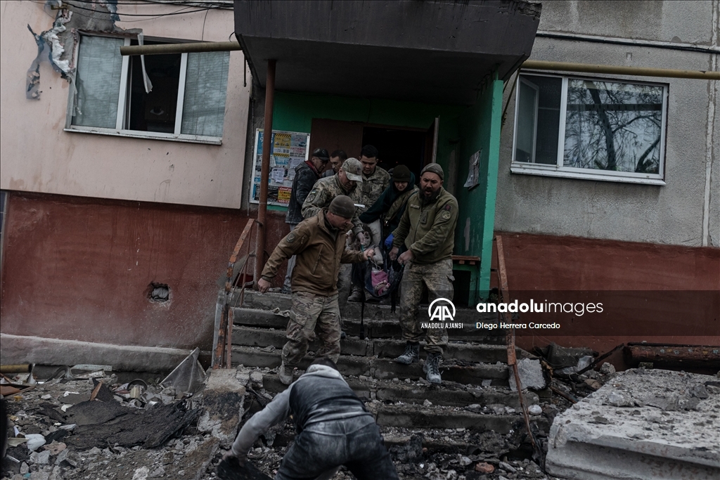 Rusya'nın Slovyansk'a yönelik füze saldırılarında 5 kişi öldü, 15 kişi yaralandı