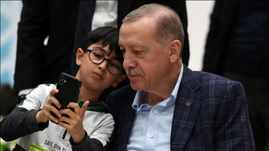 Cumhurbaşkanı Erdoğan, Kocaeli'de depremzedelerle iftar programında bir araya geldi