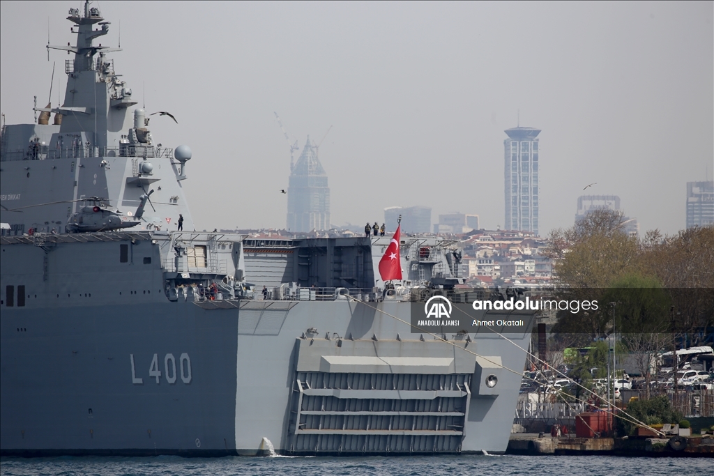 TCG Anadolu, Sarayburnu Limanı'nda vatandaşların ziyaretine açılacak