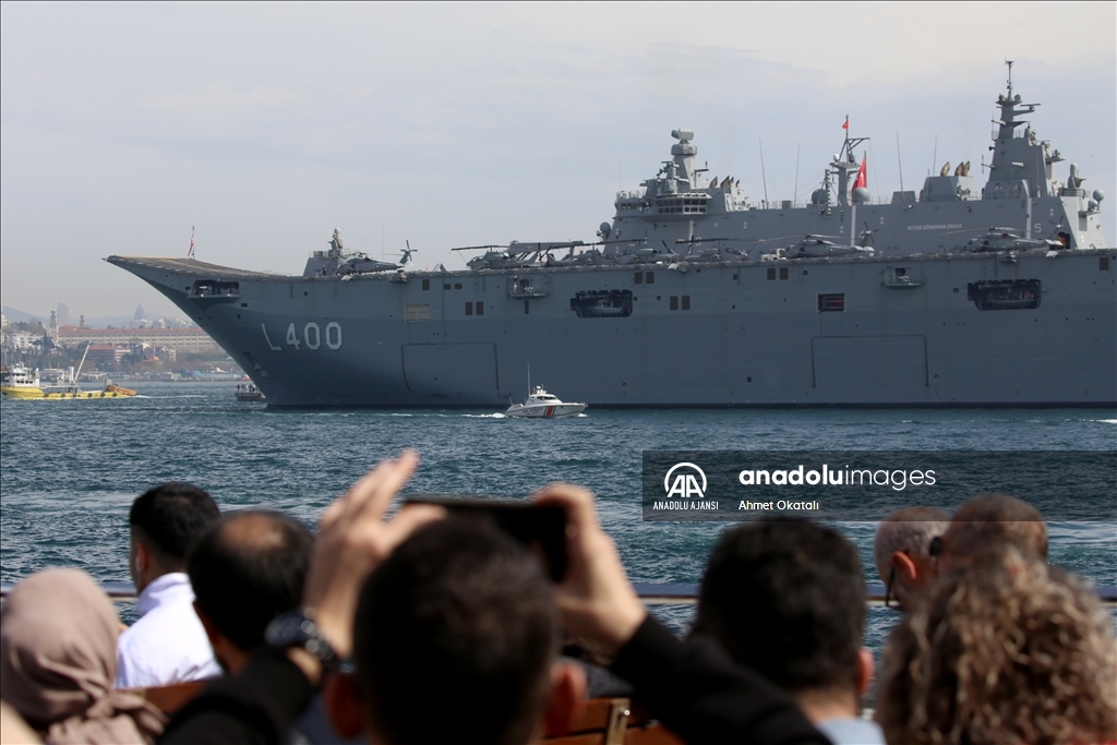 TCG Anadolu, Sarayburnu Limanı'nda vatandaşların ziyaretine açılacak