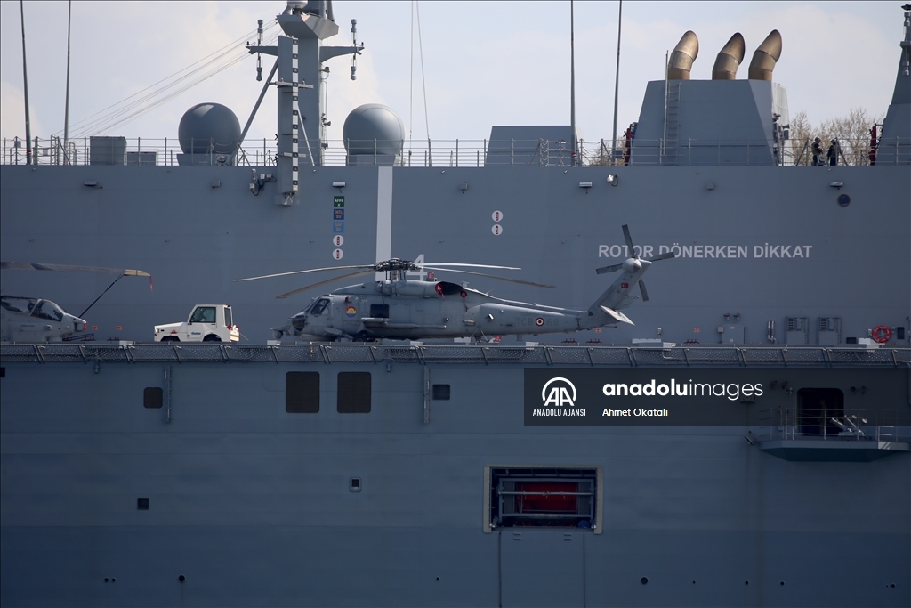 TCG Anadolu, Sarayburnu Limanı'nda vatandaşların ziyaretine açılacak