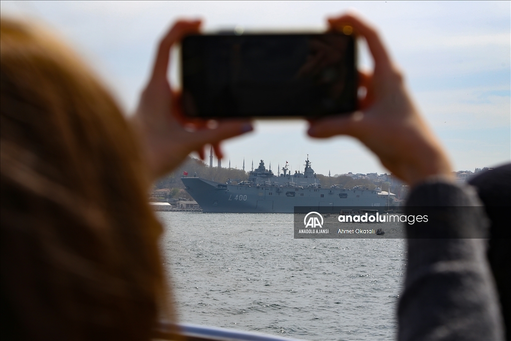 TCG Anadolu, Sarayburnu Limanı'nda vatandaşların ziyaretine açılacak