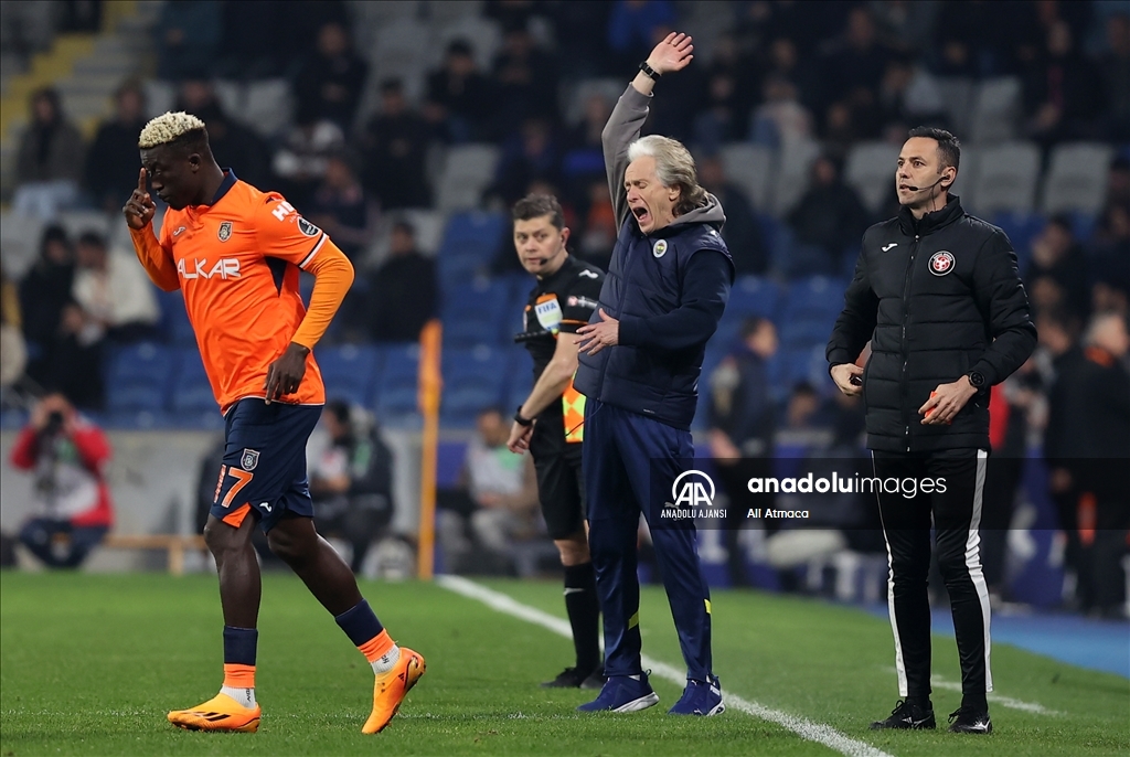 Medipol Başakşehir - Fenerbahçe