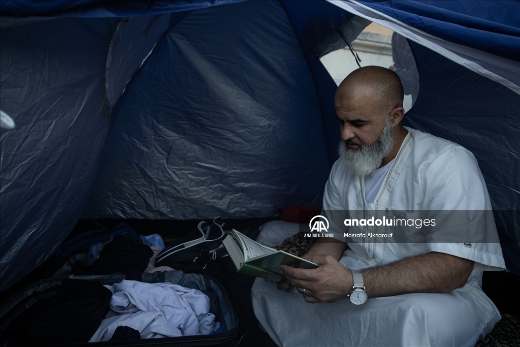 Kudüs'te bir ramazan geleneği: Mescid-i Aksa'da kurulan itikaf çadırları