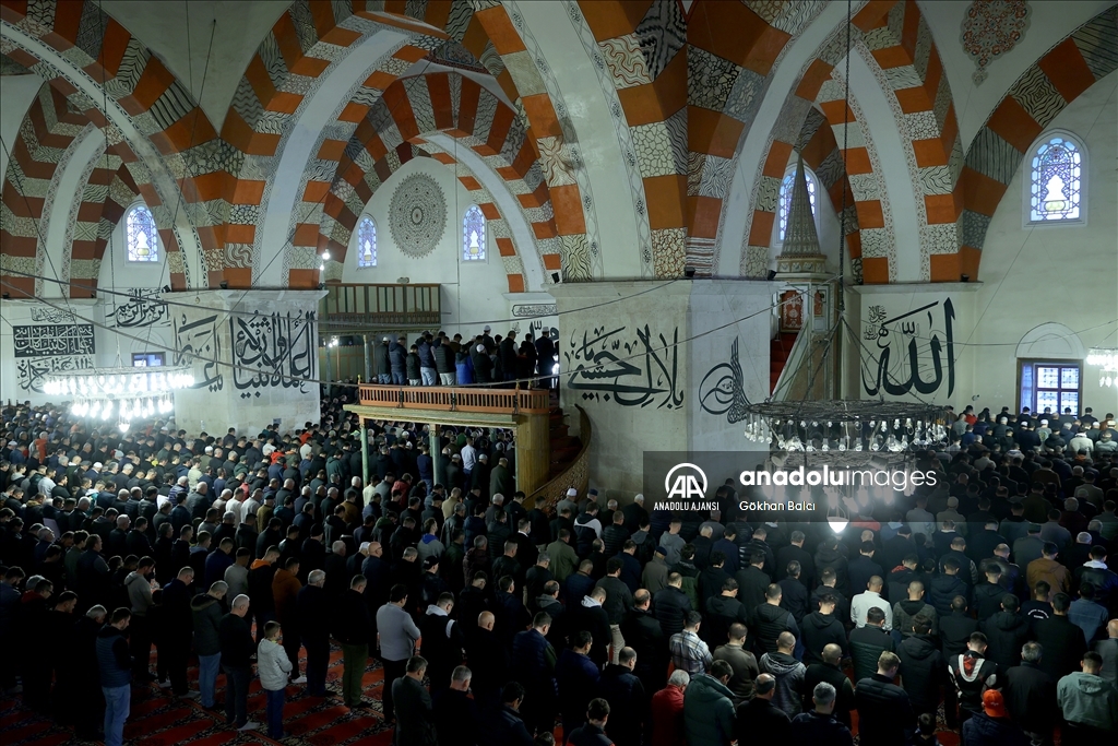 Edirne'de bayram namazı kılındı