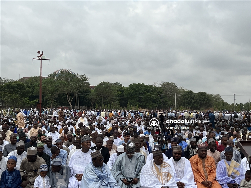Nijerya'da Ramazan Bayramı namazı