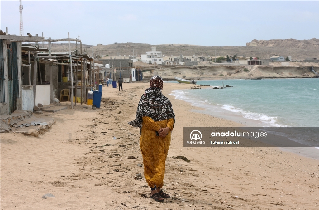 زنان جزیره هنگام؛ از ماهیگیری تا برقع‌دوزی