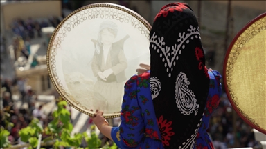 لە ھەورامان بە بەشداری زیاتر لە ٢٧٠ دەفژەن فێستیڤاڵی جەژنی گەورە بەرێوەچوو