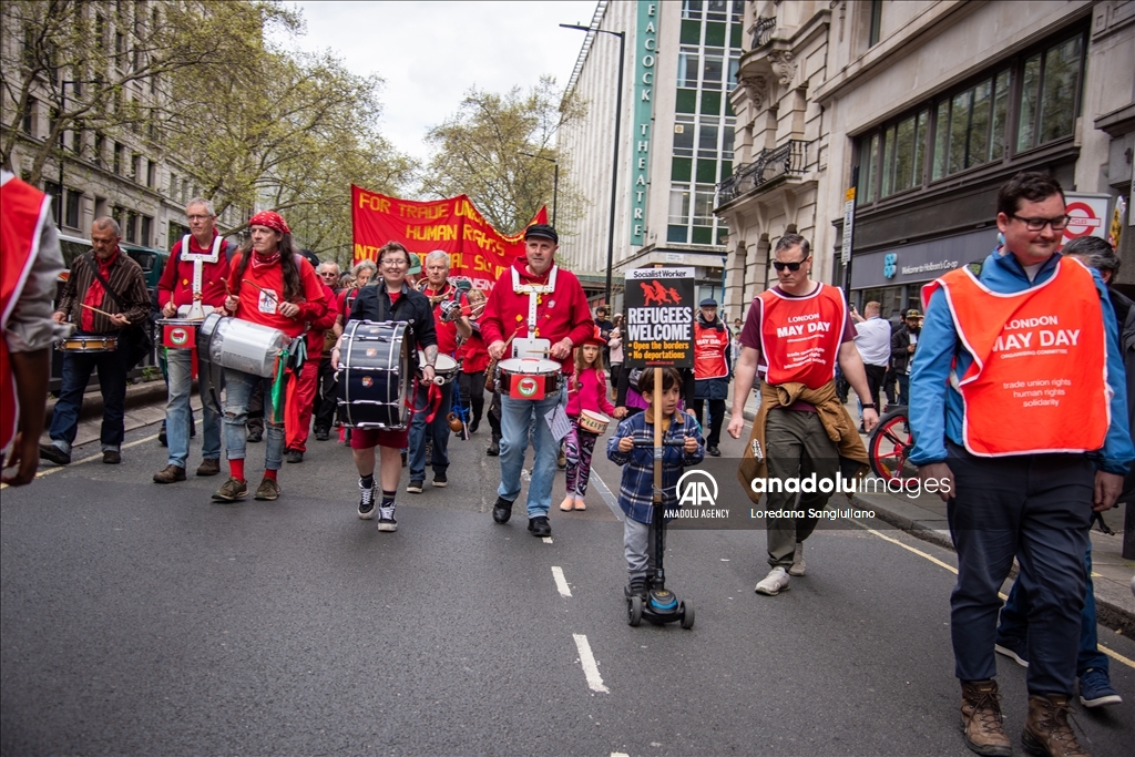 Thousands hold rally in London to mark May Day Anadolu Ajansı