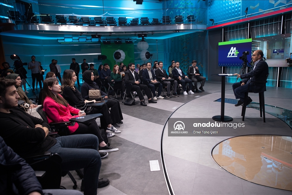 "AA+ Yeni Mezun Kariyer Programı Oryantasyon Eğitimi" başladı
