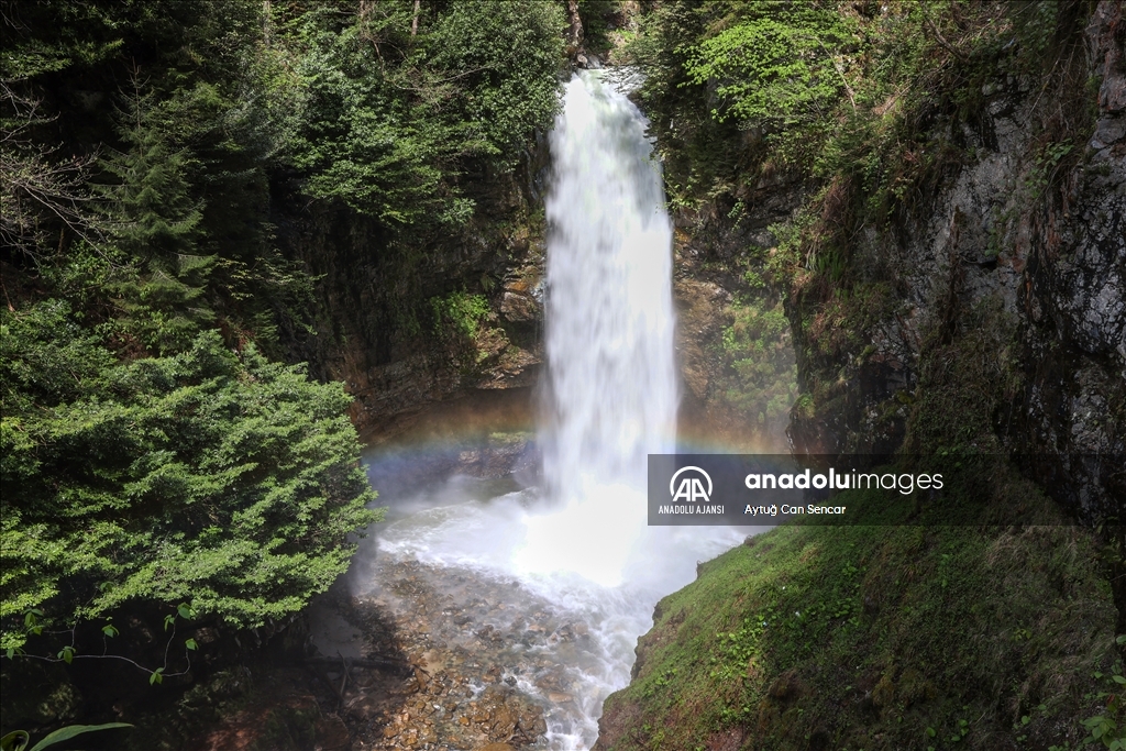 Rize doğal güzelliğiyle ziyaretçilerine görsel şölen sunuyor