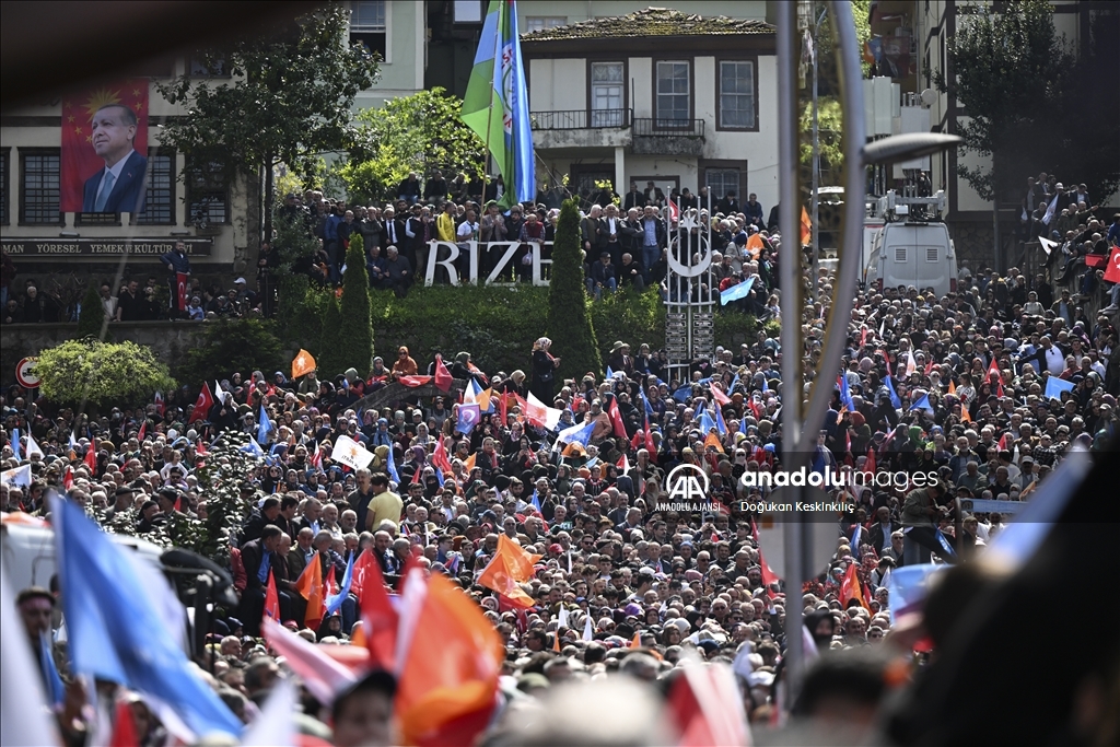 Cumhurbaşkanı ve AK Parti Genel Başkanı Erdoğan, Rize'de