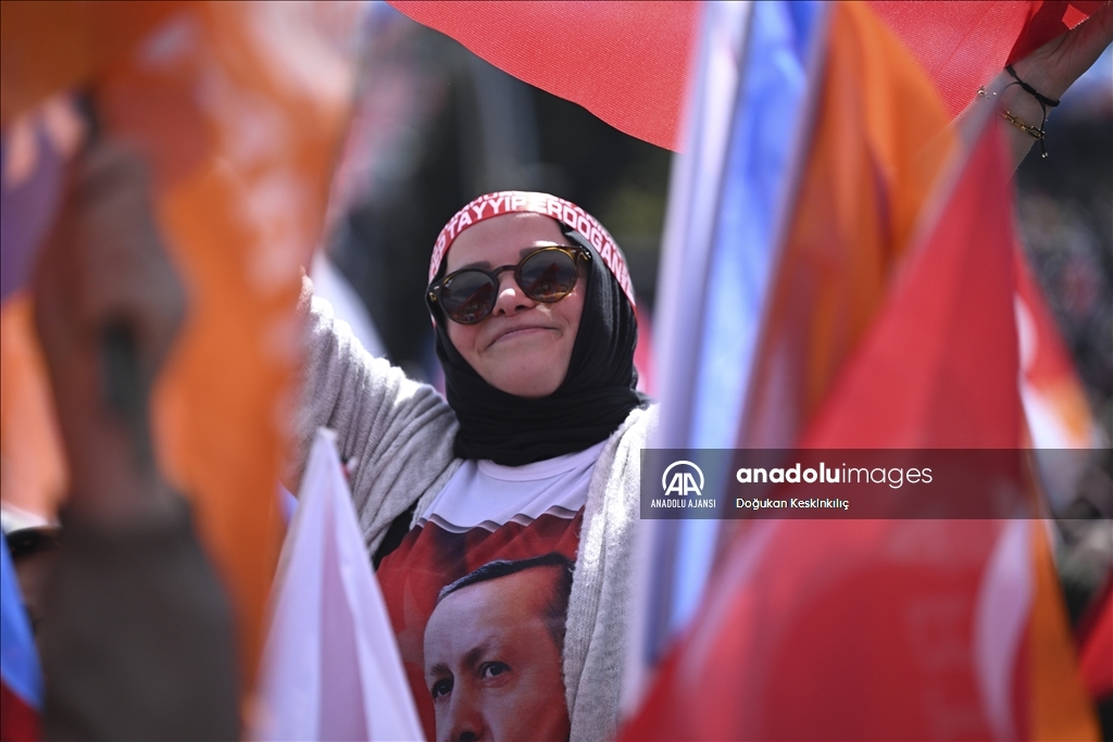 Cumhurbaşkanı ve AK Parti Genel Başkanı Erdoğan, Rize'de