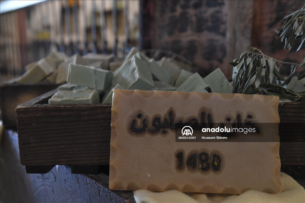 خان الصابون التاريخي.. فخر الصناعة اللبنانية