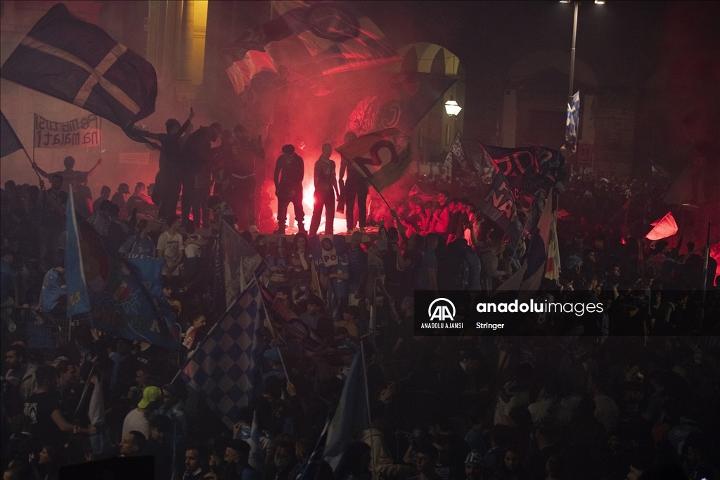 Napoli, İtalya Serie A'da 33 yıl aradan sonra şampiyon oldu