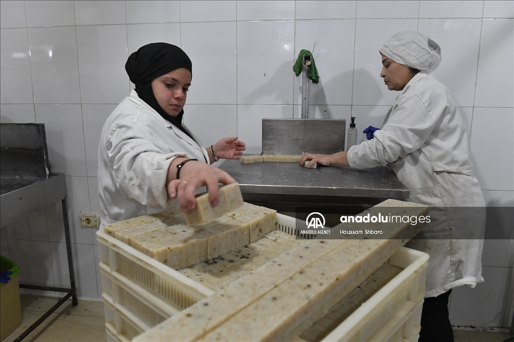 خان الصابون التاريخي.. فخر الصناعة اللبنانية