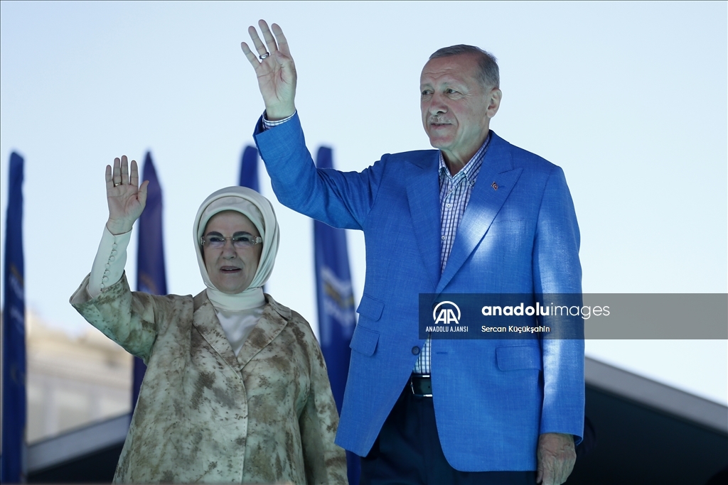 Cumhurbaşkanı ve AK Parti Genel Başkanı Erdoğan, partisinin Kayseri mitinginde konuştu:
