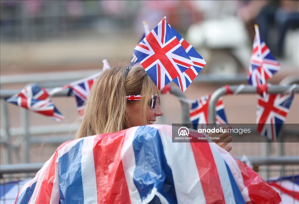 Preparations for the coronation of King Charles III in London