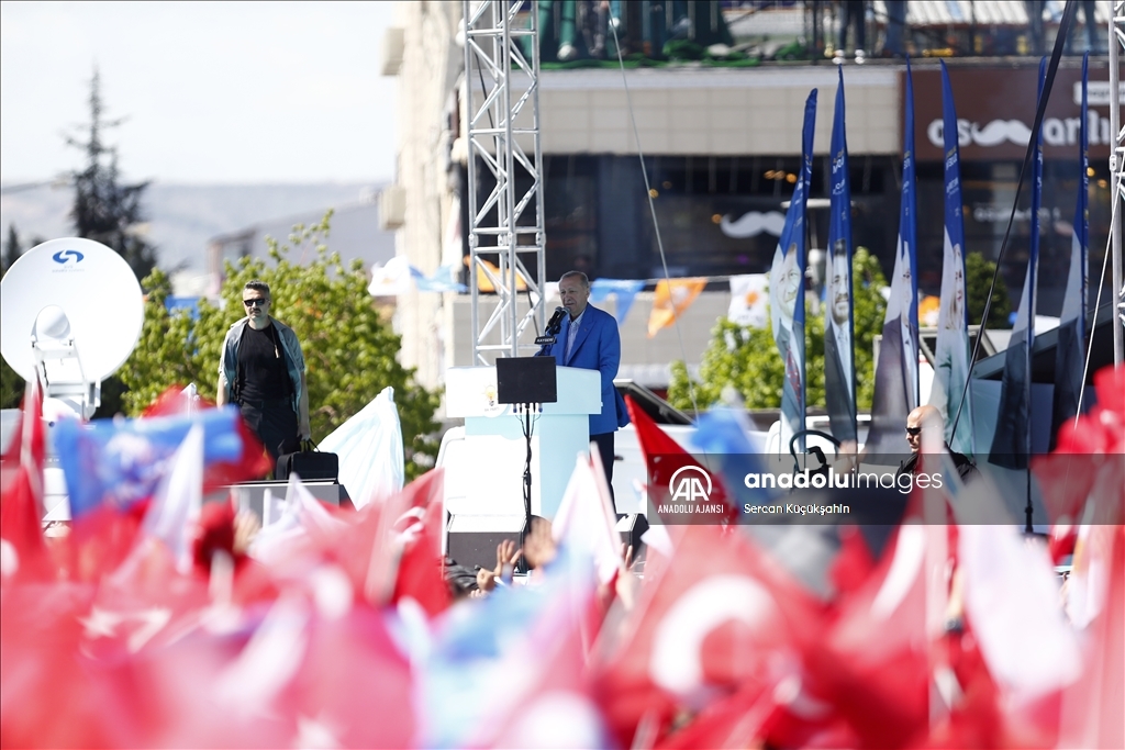Cumhurbaşkanı ve AK Parti Genel Başkanı Erdoğan, partisinin Kayseri mitinginde konuştu
