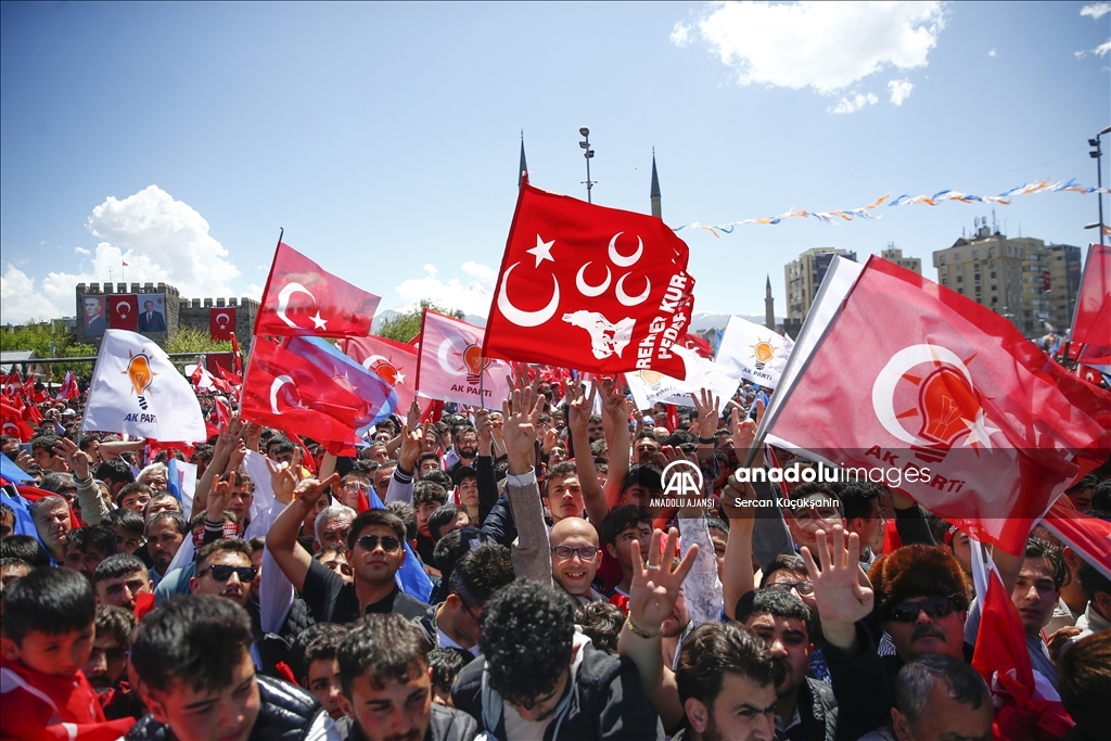 Cumhurbaşkanı ve AK Parti Genel Başkanı Erdoğan, partisinin Kayseri mitinginde konuştu