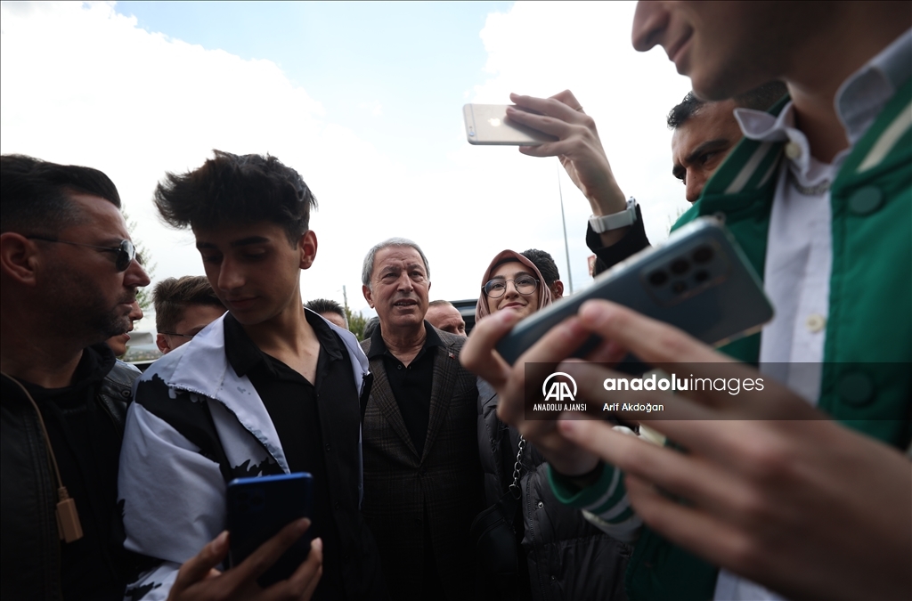 Bakan Akar, Kayseri'de "Efsanenin Doğuşu TOGG" seminerinde konuştu