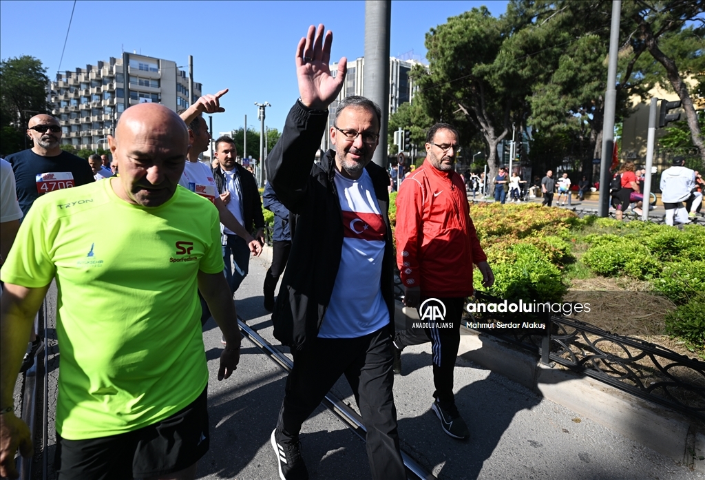 10K 19 Mayıs Yol Koşusu