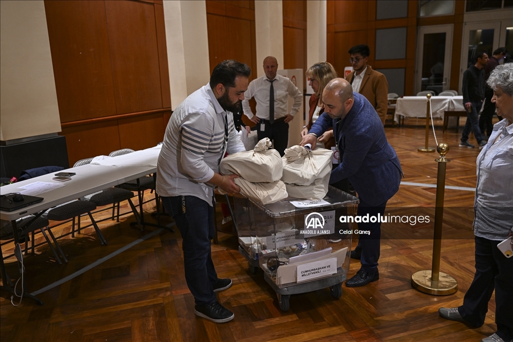 ABD'de, Türkiye'deki 14 Mayıs seçimleri için oy kullanma işlemi sona erdi