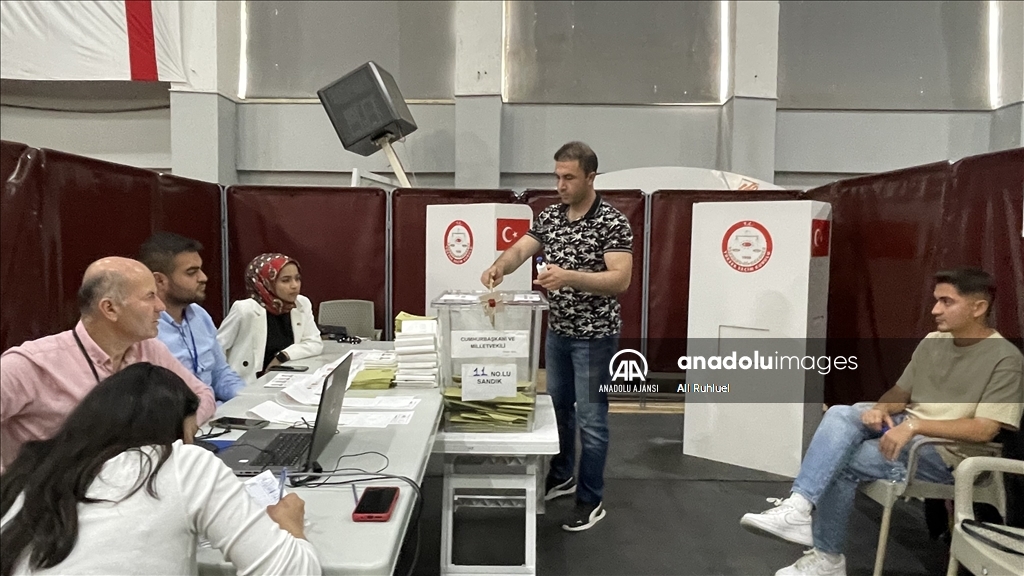 KKTC'de Türkiye'deki Cumhurbaşkanı ve Milletvekili Seçimleri için oy verme işlemi sona erdi