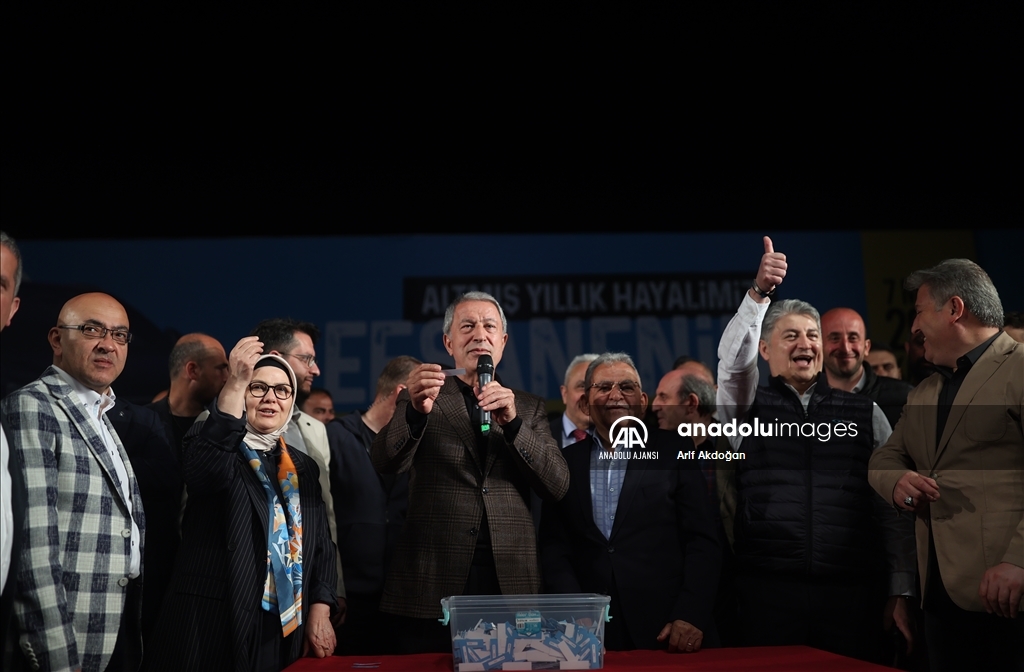 Bakan Akar, Kayseri'de "Efsanenin Doğuşu TOGG" seminerinde konuştu